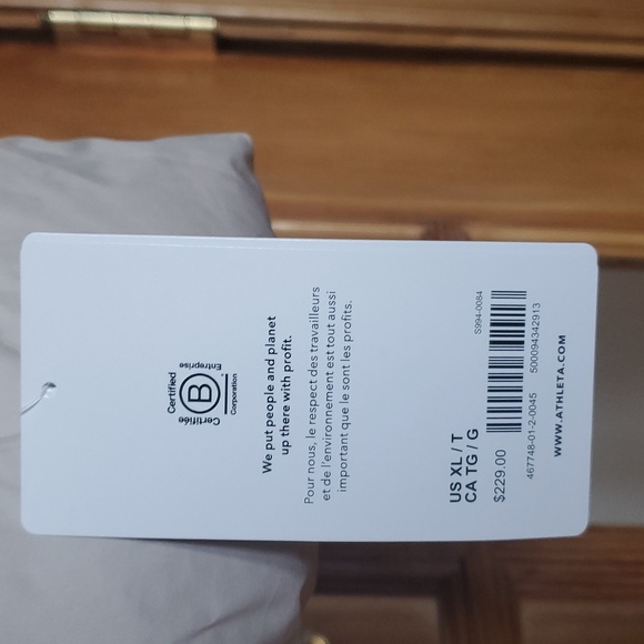 Athleta Jackets & Coats Athleta Cascade Down Vest Poshmark